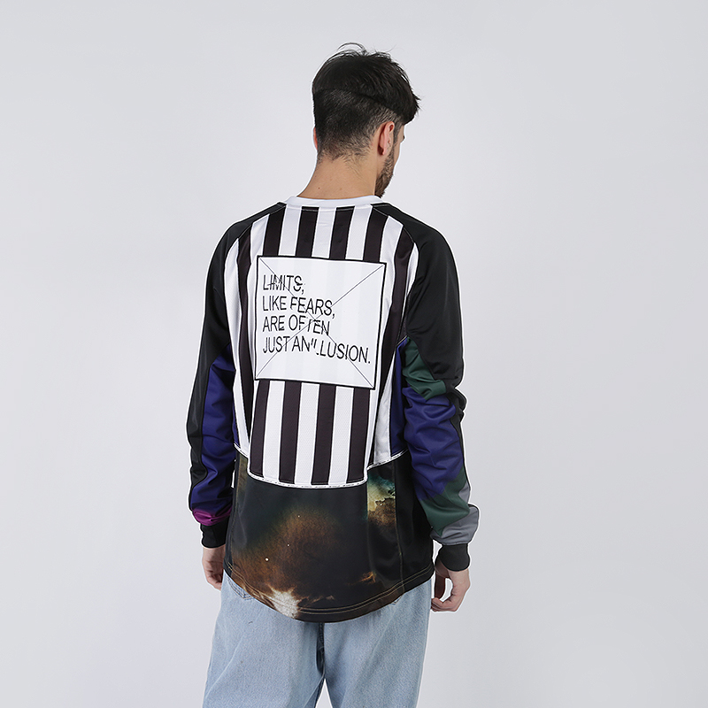 Лонгслив Jordan MJ Fearless Limits L/S (CT6234-010)  - цена, описание, фото 3